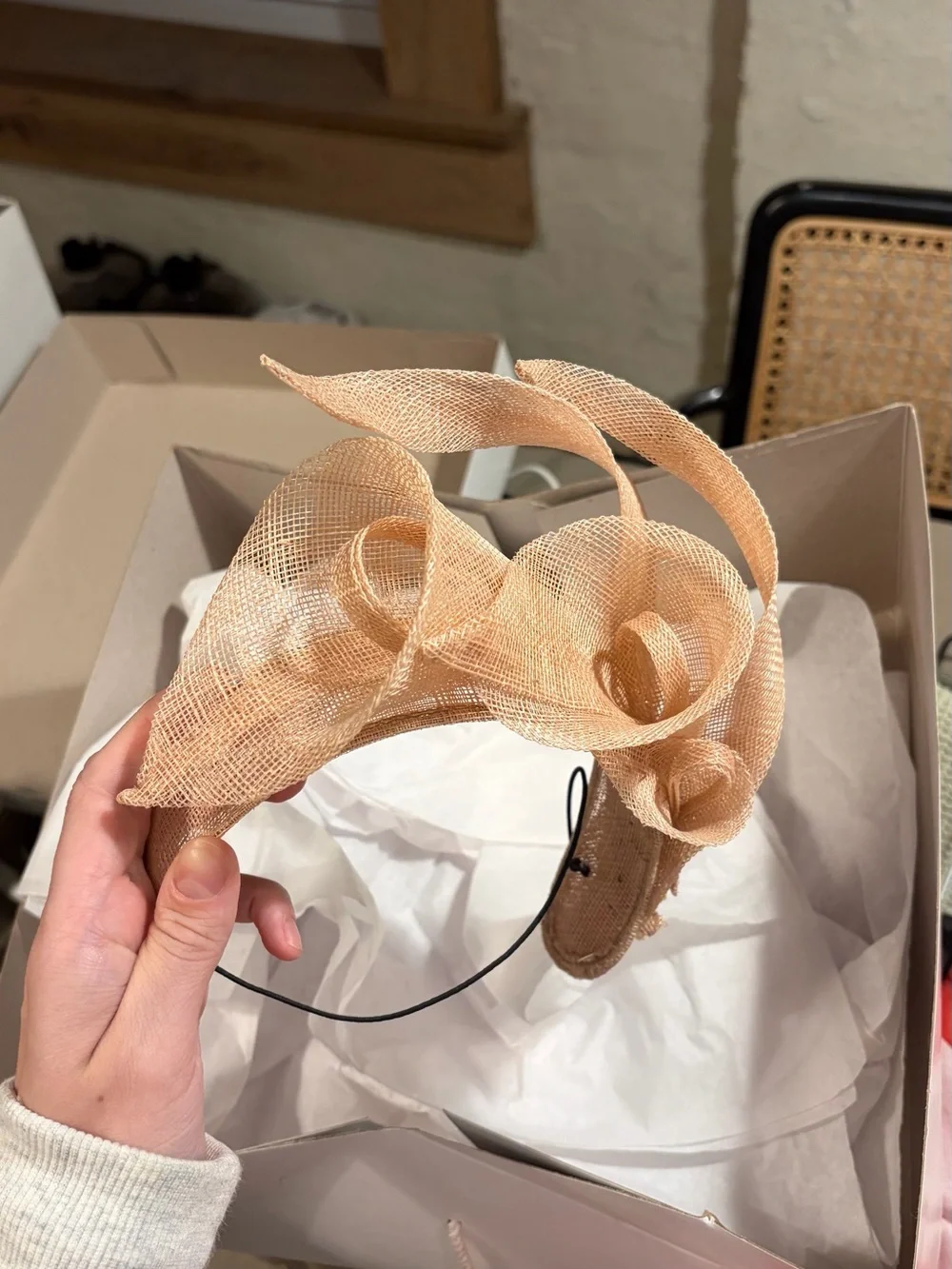 CUSTOM KENTUCKY DERBY FASTENER HAT / HEADPIECE